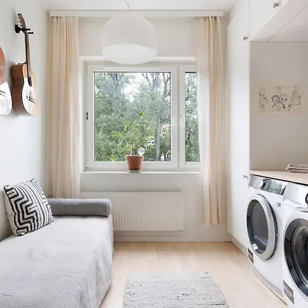 Cosy Space Close To Park